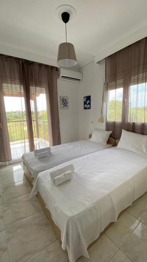 شقة Amazing Sea View Loft, أفيتوس المظهر الخارجي الصورة