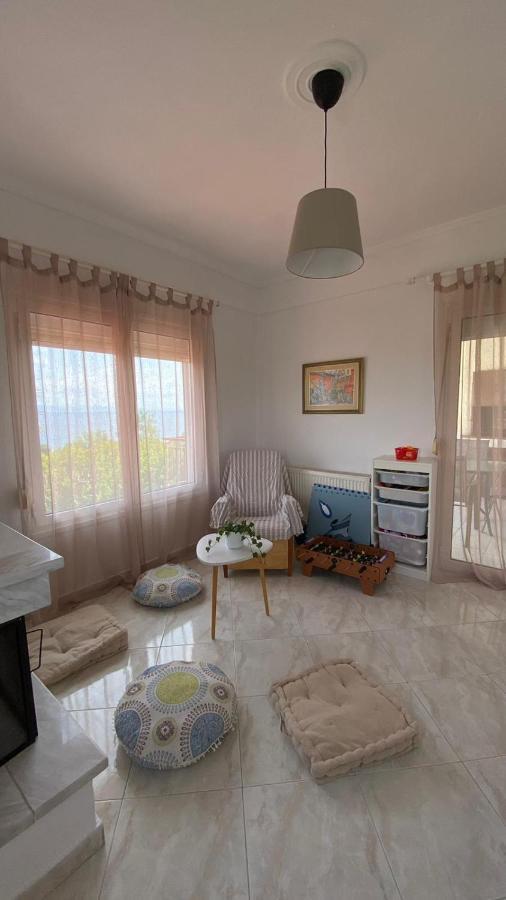 شقة Amazing Sea View Loft, أفيتوس المظهر الخارجي الصورة