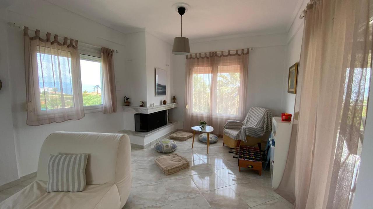 شقة Amazing Sea View Loft, أفيتوس المظهر الخارجي الصورة
