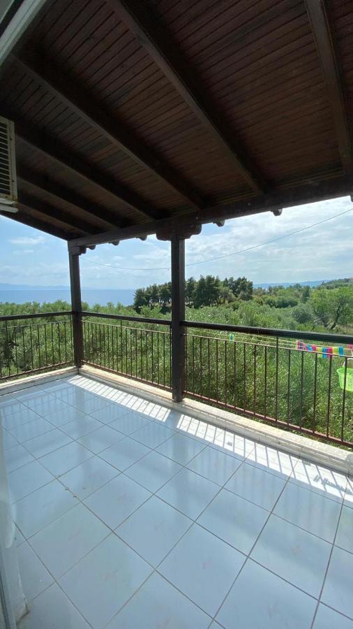 شقة Amazing Sea View Loft, أفيتوس المظهر الخارجي الصورة