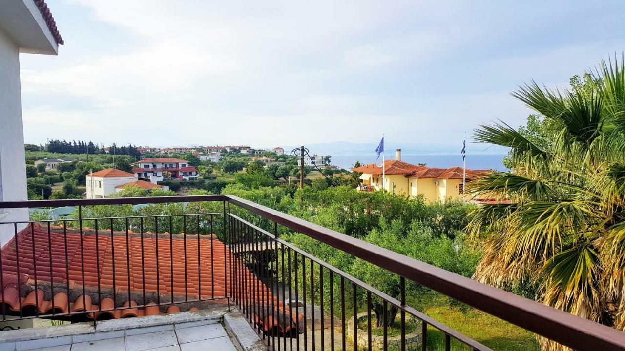 شقة Amazing Sea View Loft, أفيتوس المظهر الخارجي الصورة